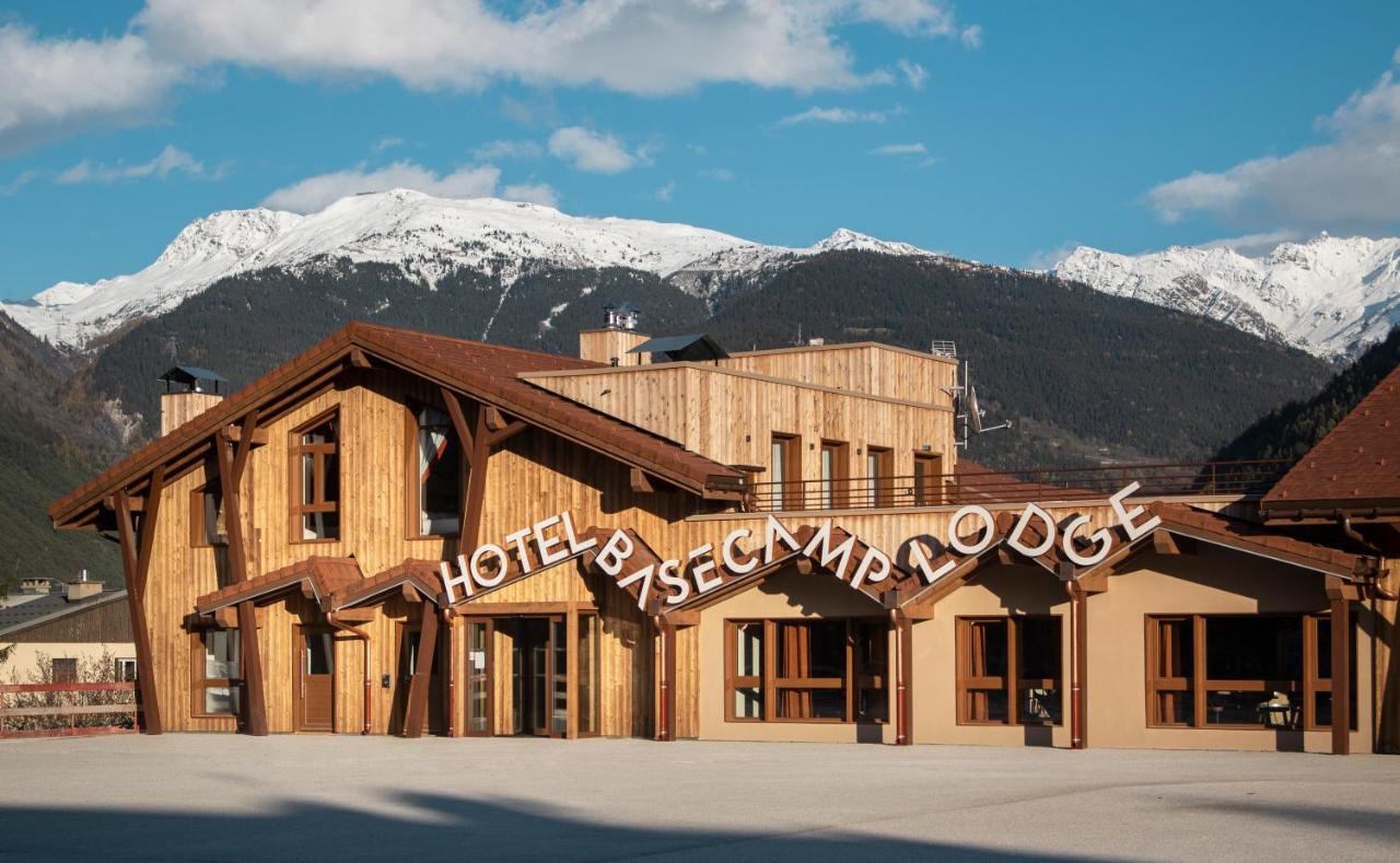 Hotel Base Camp Lodge - Bourg Saint Maurice Exterior photo
