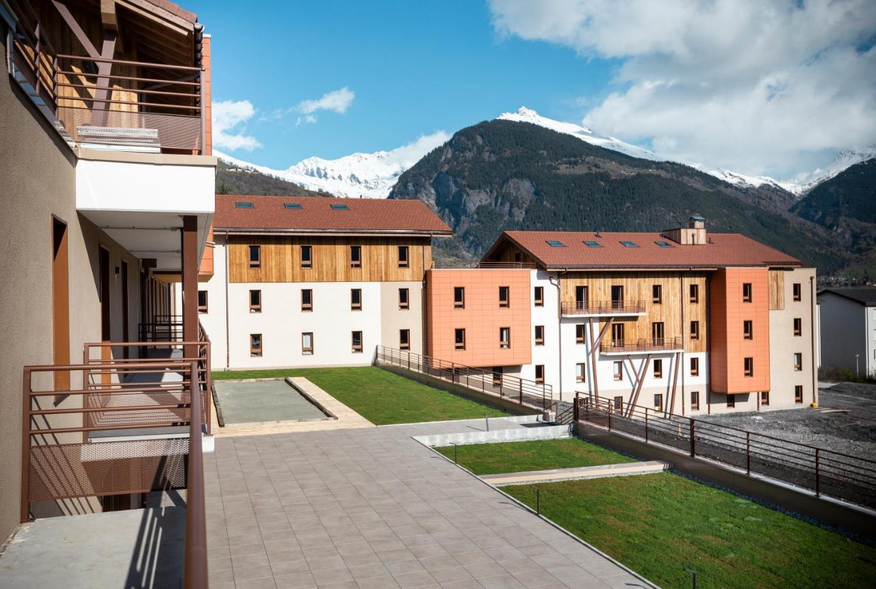 Hotel Base Camp Lodge - Bourg Saint Maurice Exterior photo