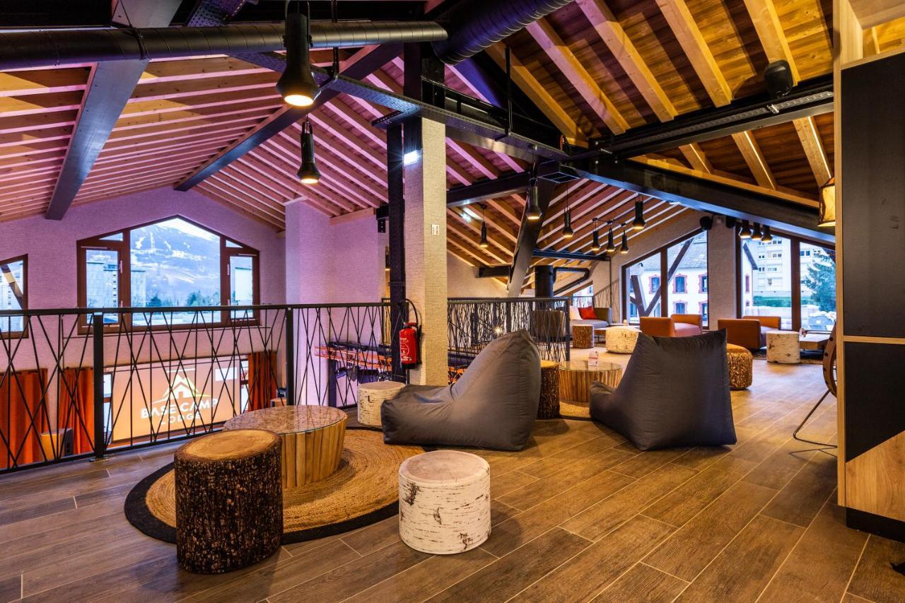 Hotel Base Camp Lodge - Bourg Saint Maurice Exterior photo